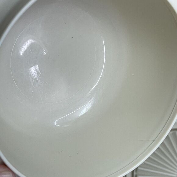 Vintage TUPPERWARE two 1323 Condiment Bowls W/Lids 812 Caddy 1550 spoon - Picture 7 of 16